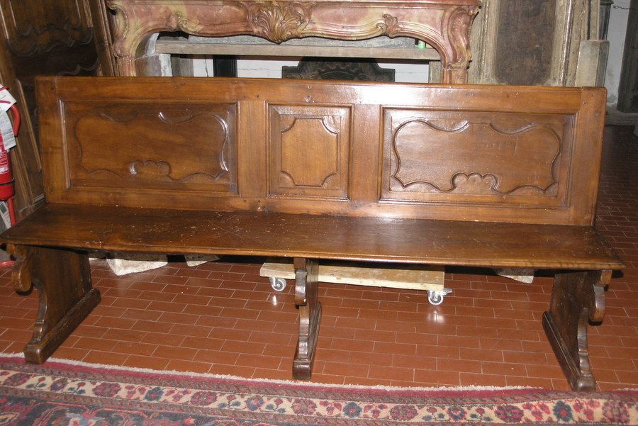 panc48 18th-century walnut bench, dimensions cm 190 x h 90, depth 48